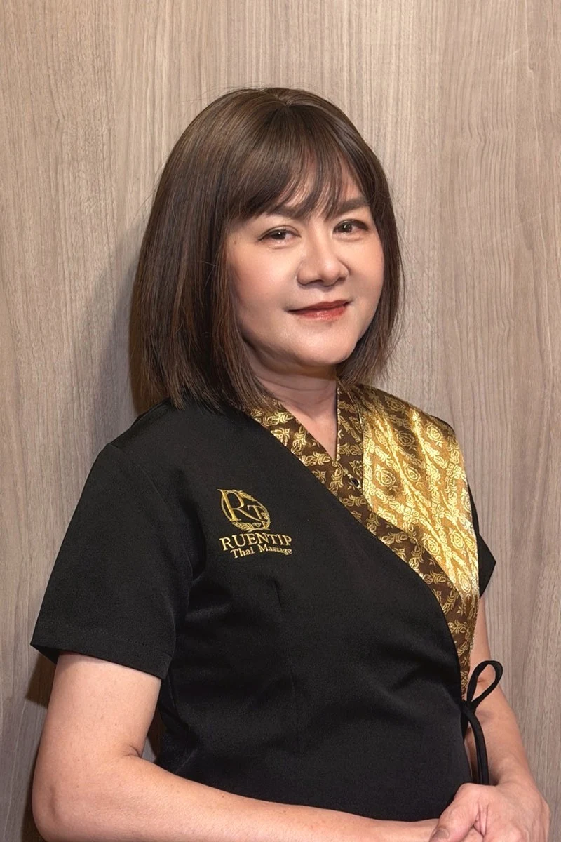 STAFF スタッフ紹介 タイ古式マッサージ ルアンティップ